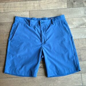 Vineyard vines blue shorts